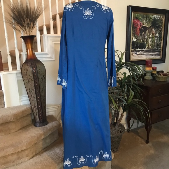 Soft Surroundings Buggle beaded Caftan - Picture 6 of 8